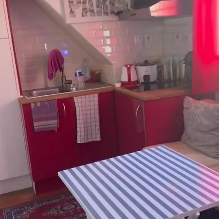 Apartamento Paris Apartment *